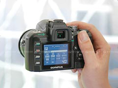 Olympus E-400