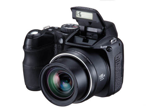 Fujifilm FinePix S2000HD