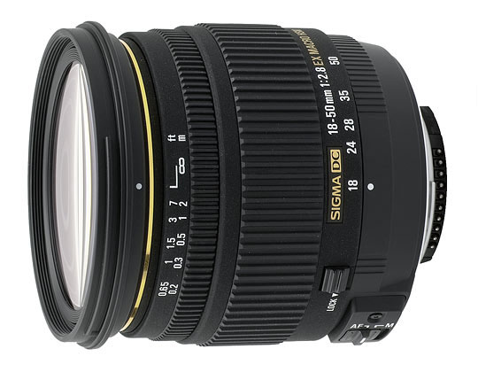 18-50mm F2.8 EX DC MACRO HSM